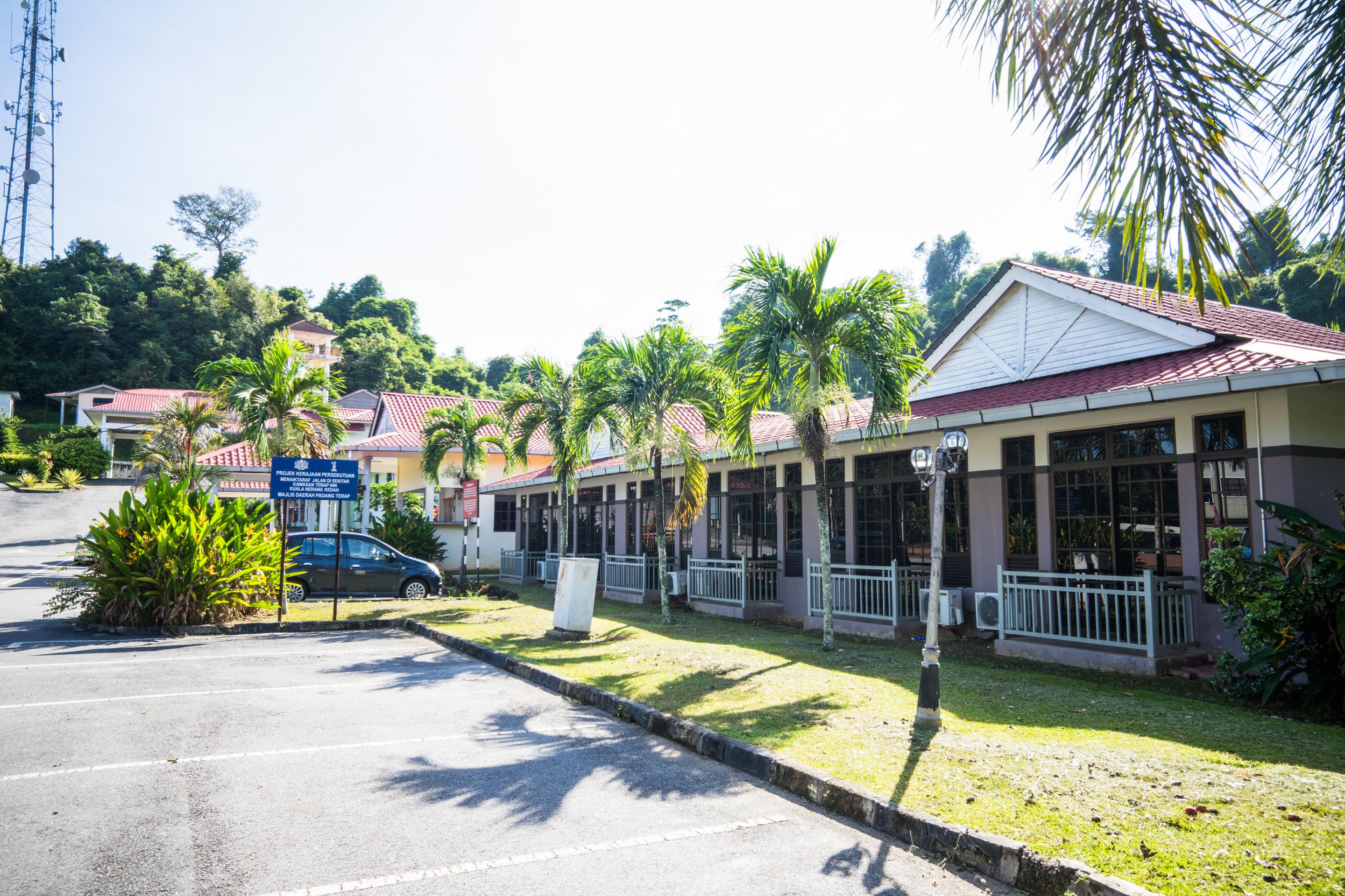 Terap Inn Kampong Raja Екстер'єр фото