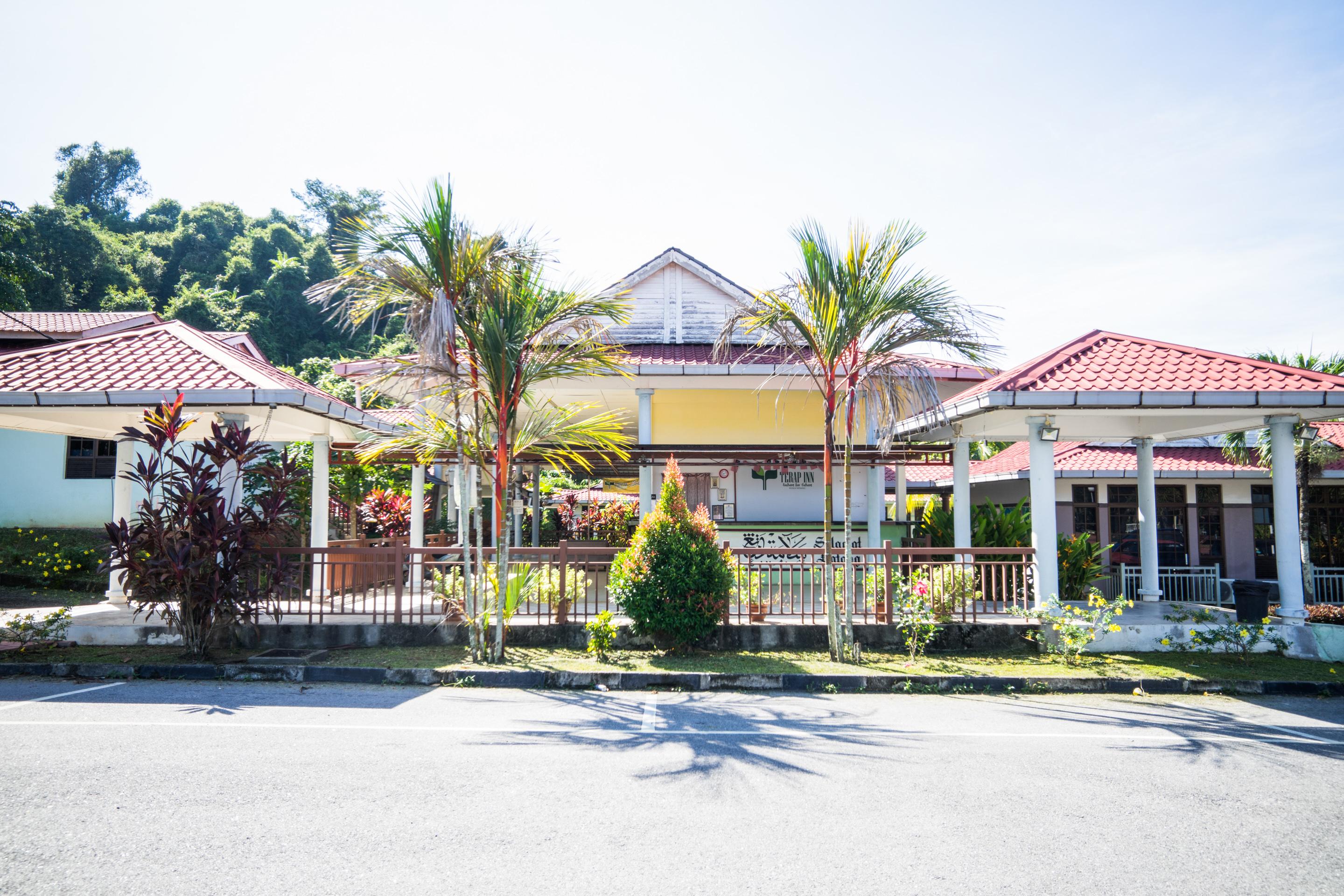 Terap Inn Kampong Raja Екстер'єр фото