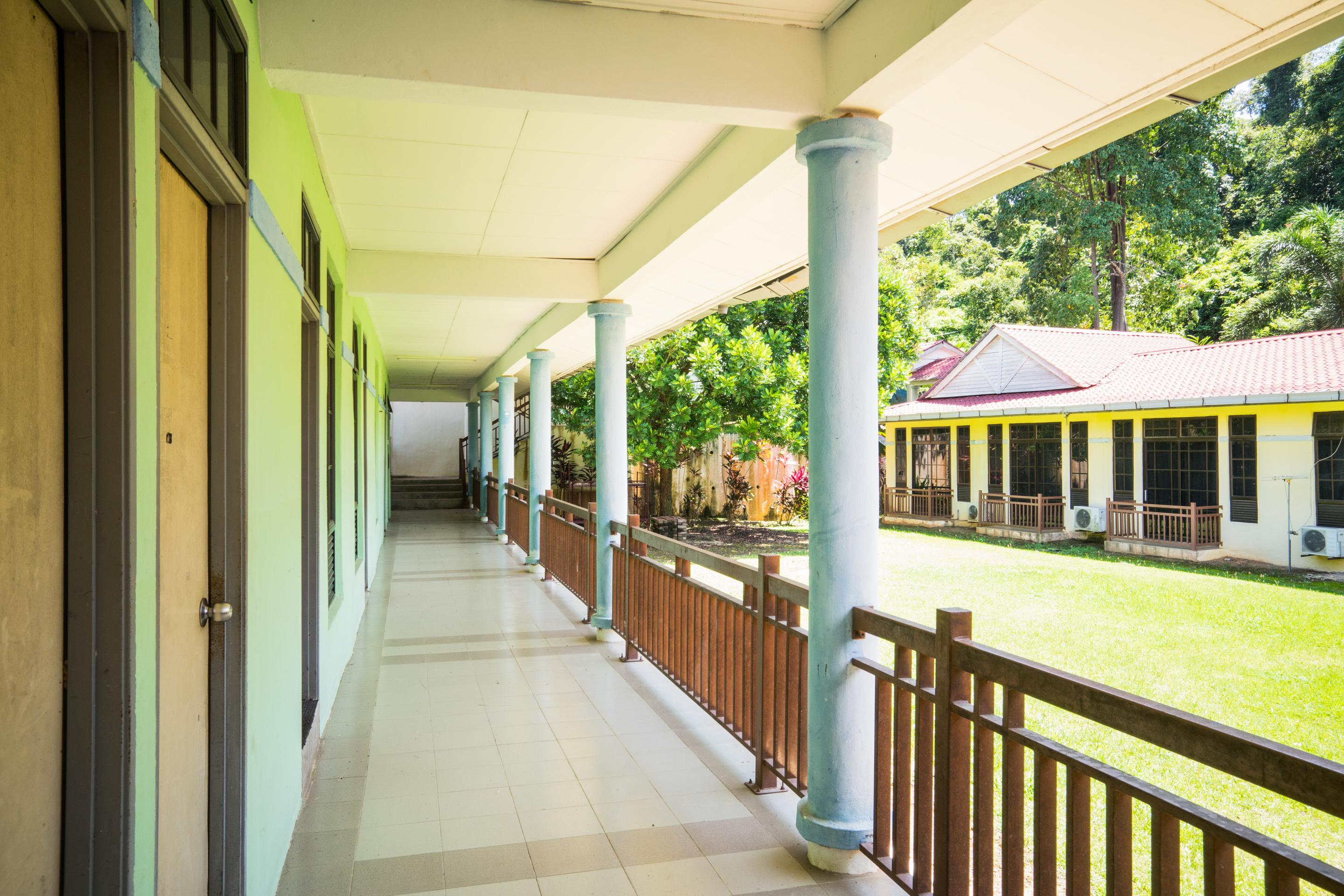 Terap Inn Kampong Raja Екстер'єр фото